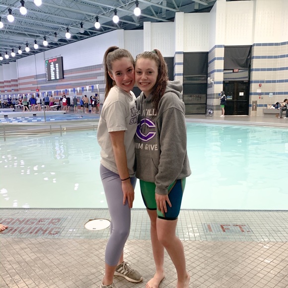 Meet your Posher, Haley - Picture 1 of 1